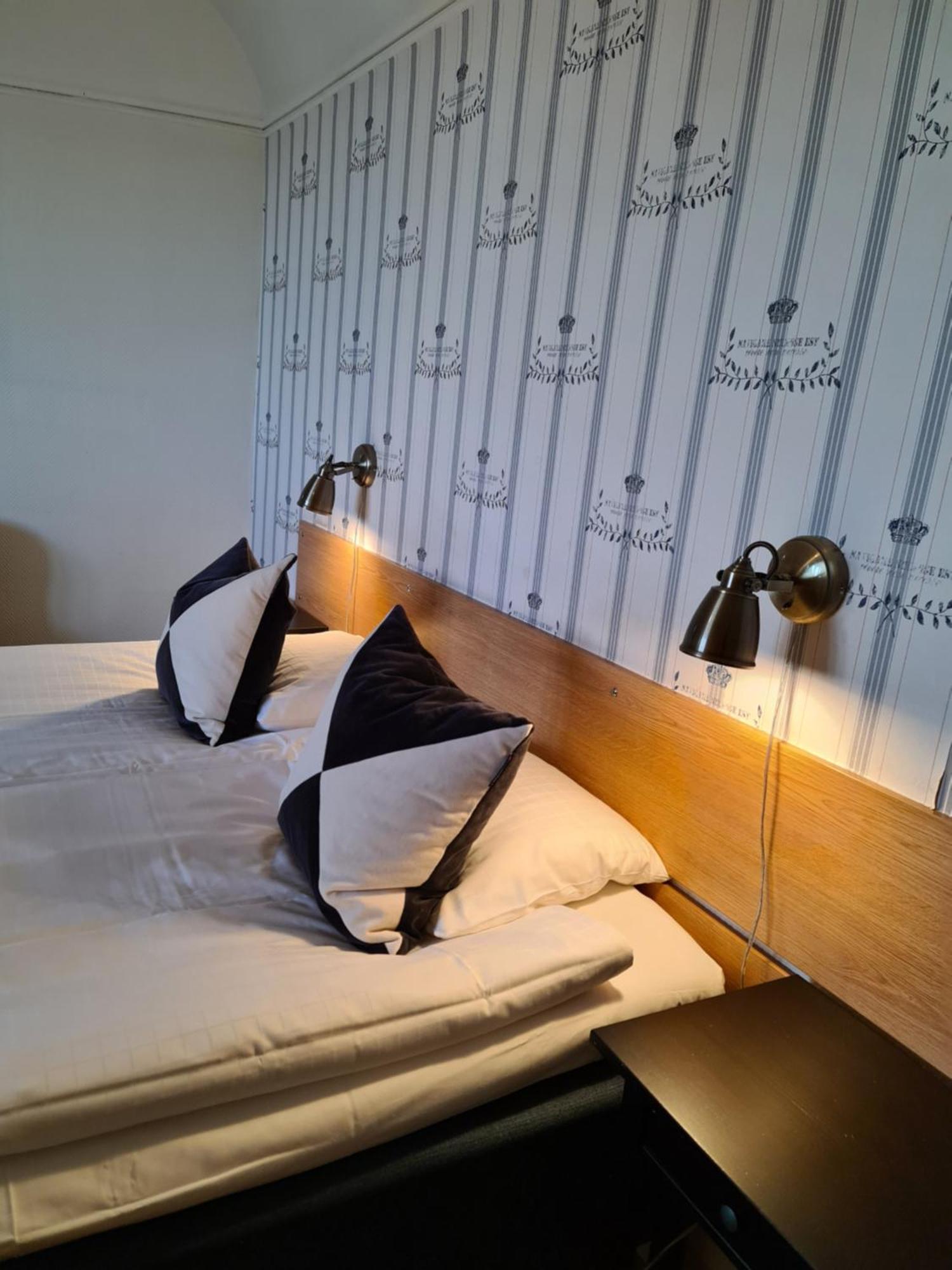 Hamnhotellet Kronan Ландскруна Екстериор снимка
