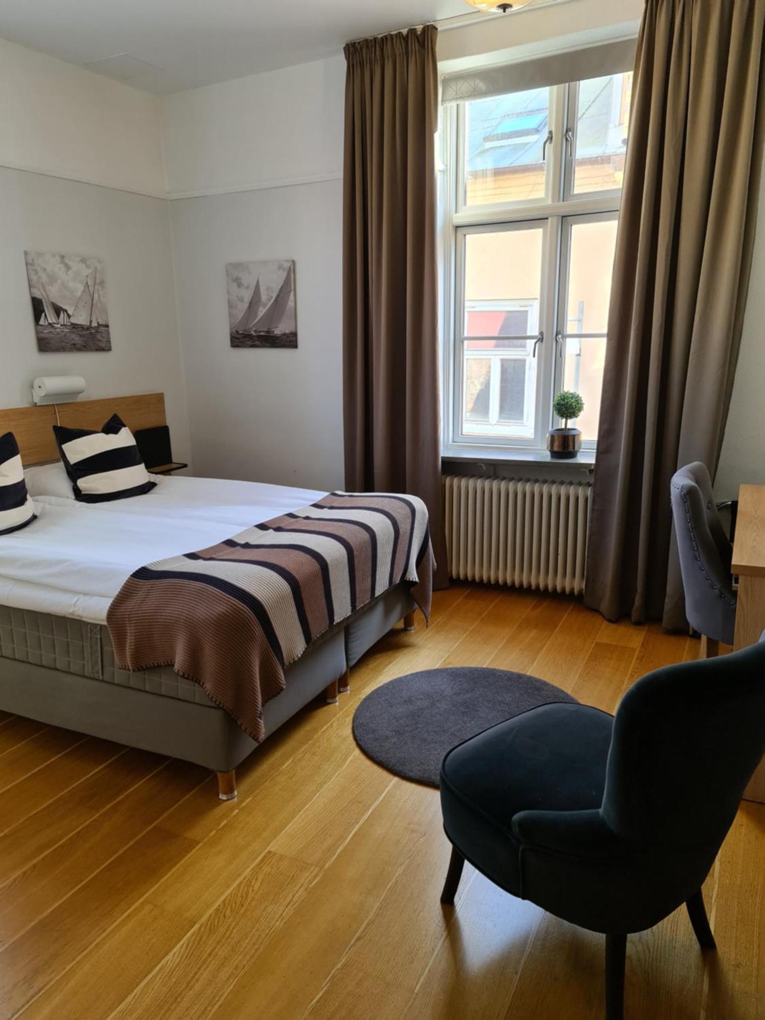 Hamnhotellet Kronan Ландскруна Екстериор снимка