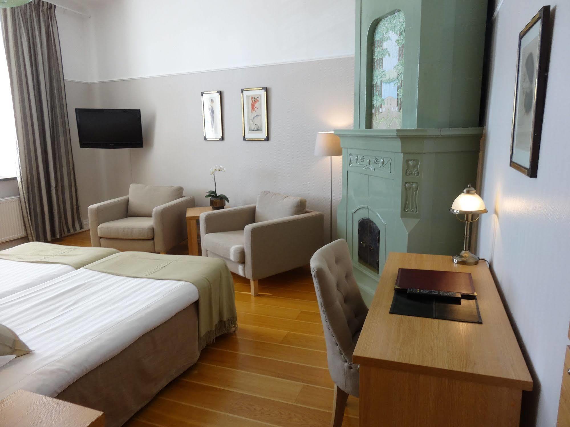 Hamnhotellet Kronan Ландскруна Екстериор снимка