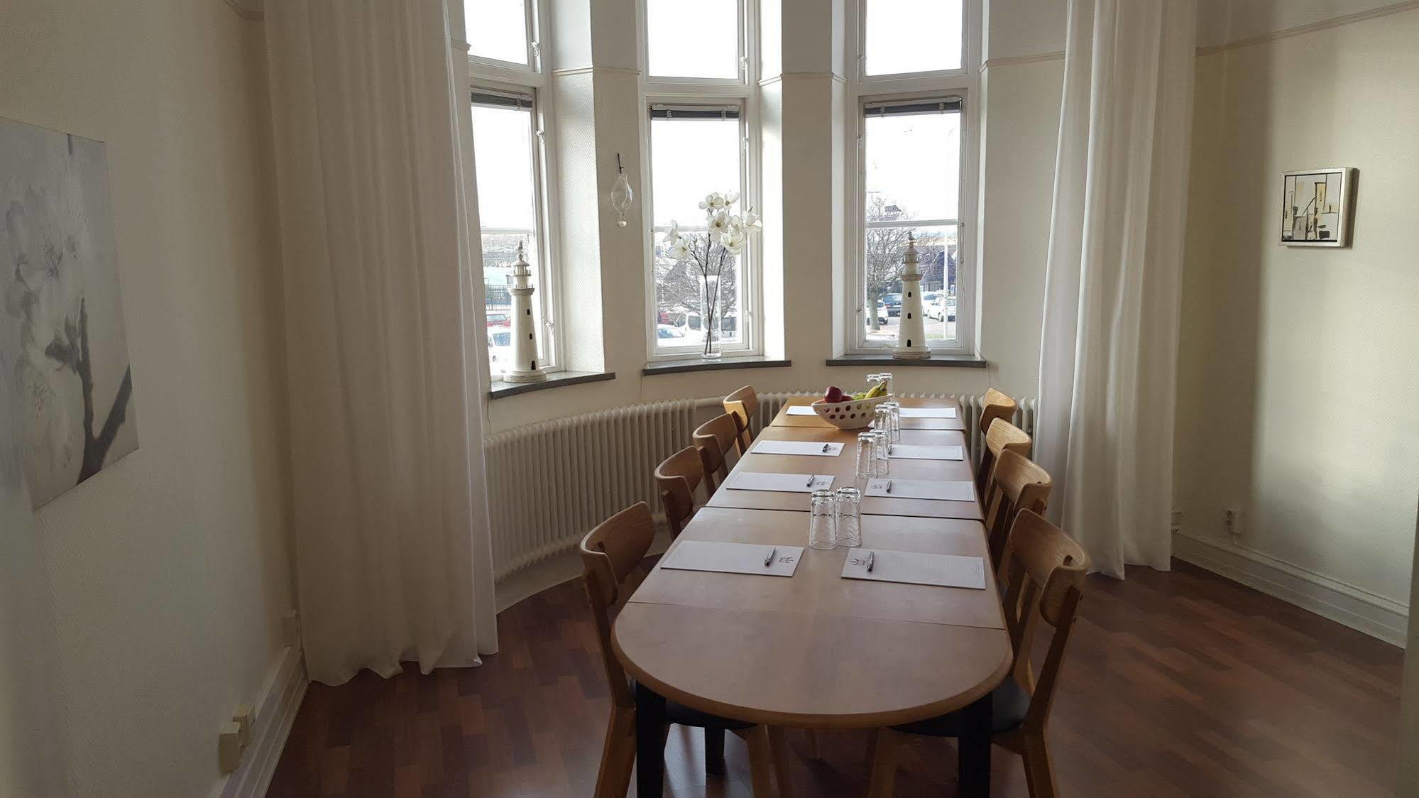 Hamnhotellet Kronan Ландскруна Екстериор снимка