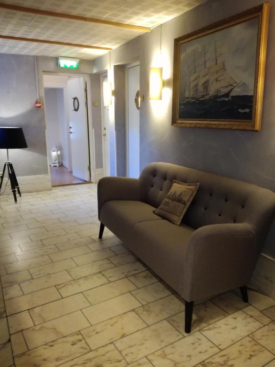 Hamnhotellet Kronan Ландскруна Екстериор снимка